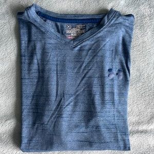 Under Armour t shirt